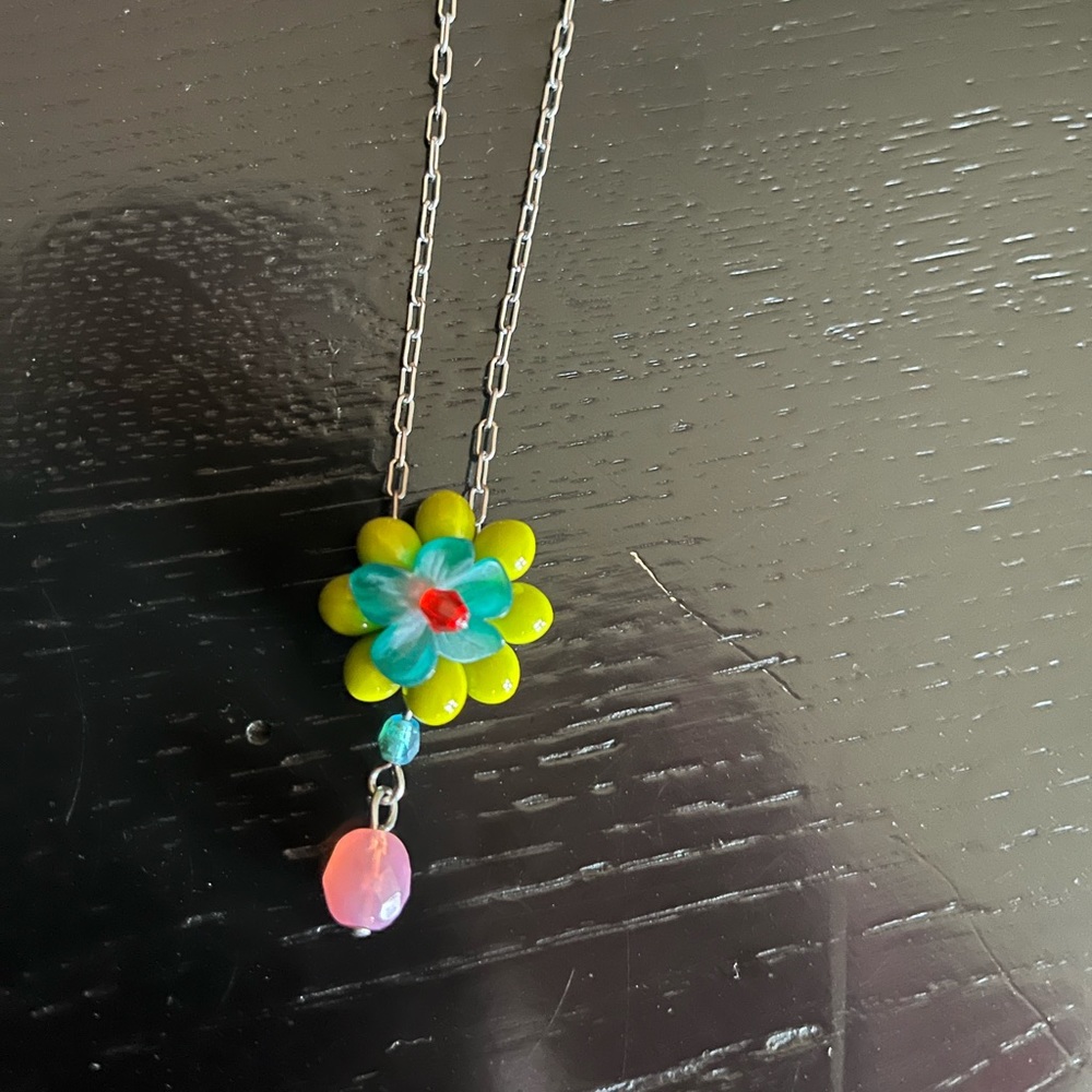 Sabika flower necklace